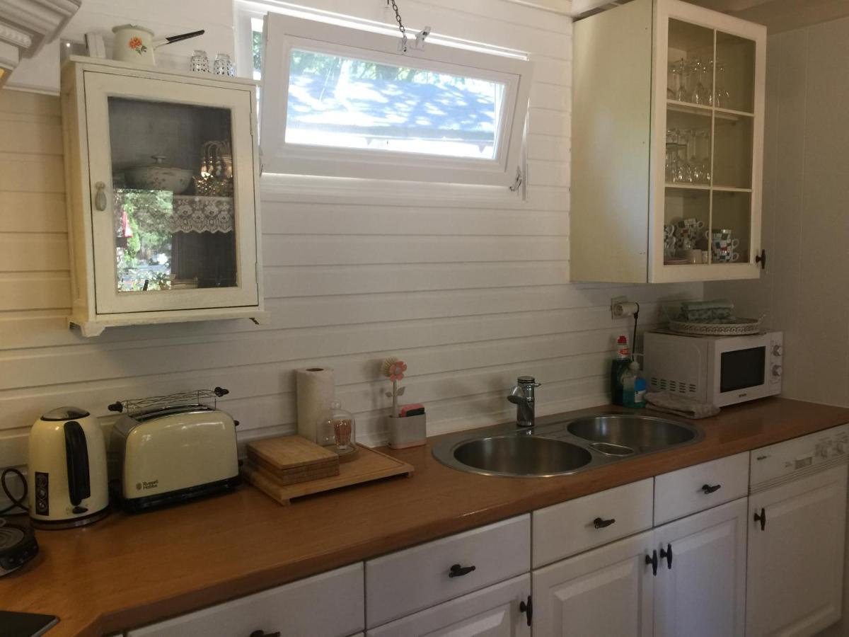 Chalet Sint Barbara Zutendaal Ngoại thất bức ảnh