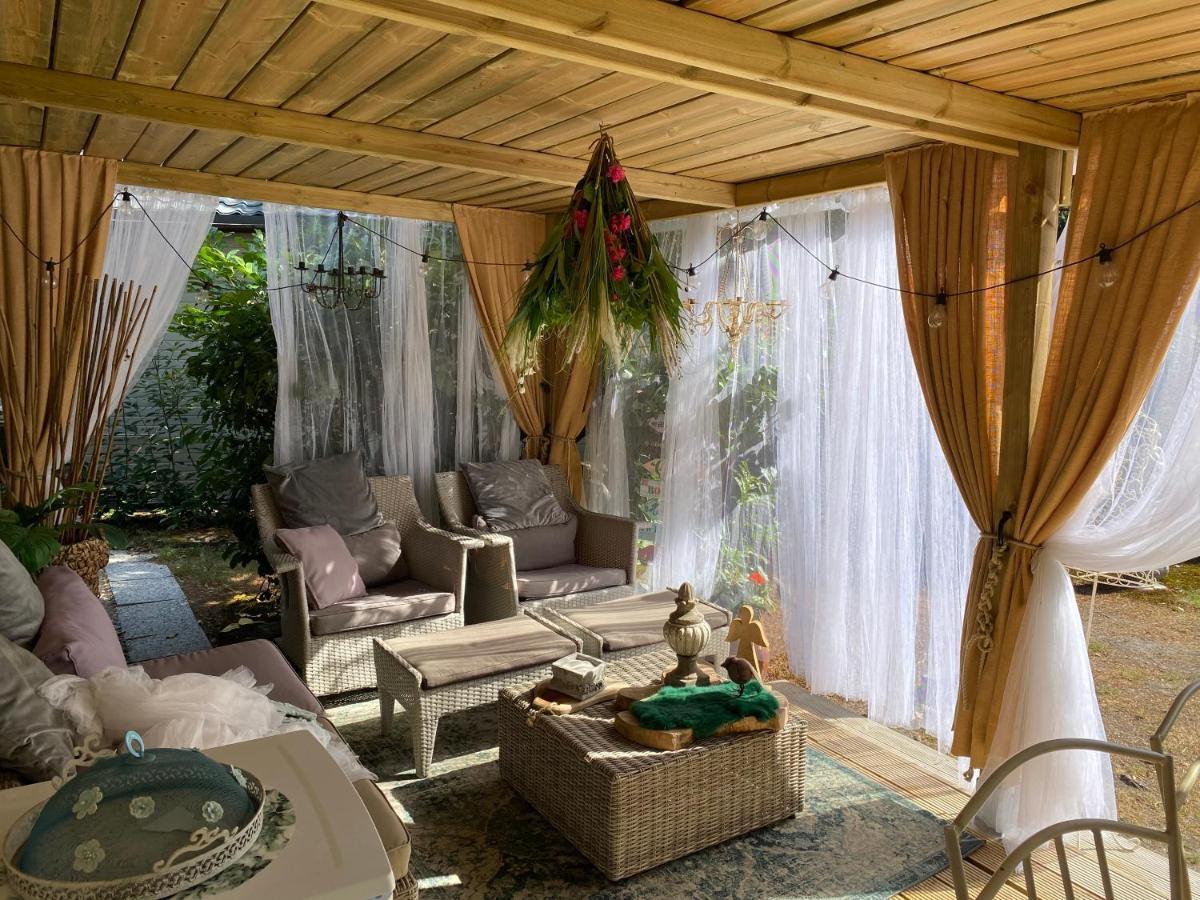 Chalet Sint Barbara Zutendaal Ngoại thất bức ảnh